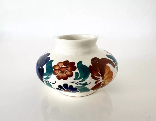 Gdr vintage small vase - small,